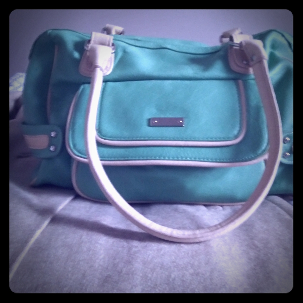 Array Sea foam green purse